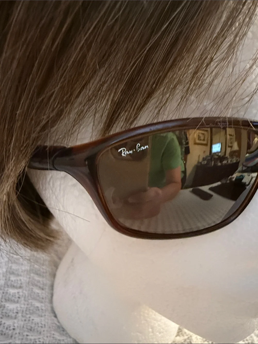 Ray Ban Brown Gradient Lens Sunglasses